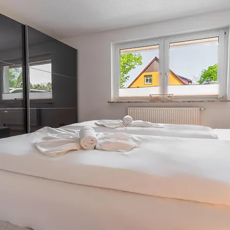 Bernsteinbad-koserow-haus-fuenf-elemente-ferienwohnung-erde *