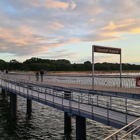 Bernsteinbad-koserow-haus-fuenf-elemente-ferienwohnung-erde